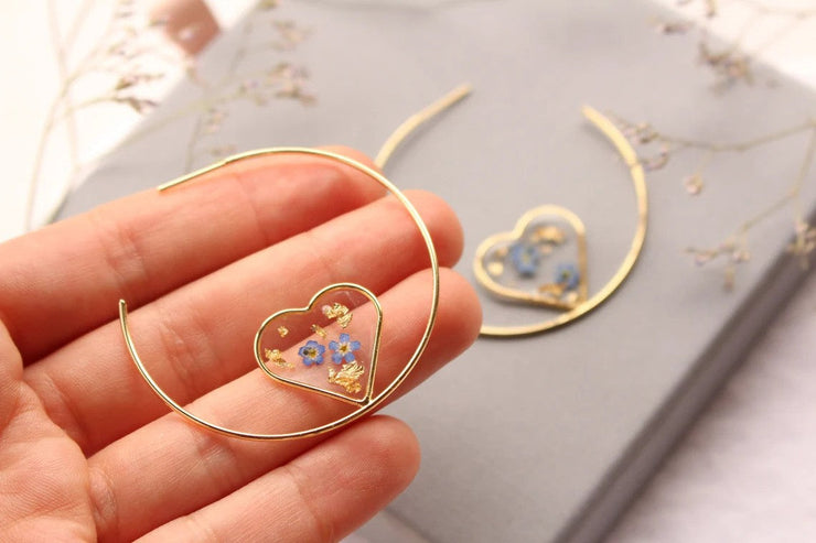 Fancy Forget-Me-Not Brass Circle Earrings