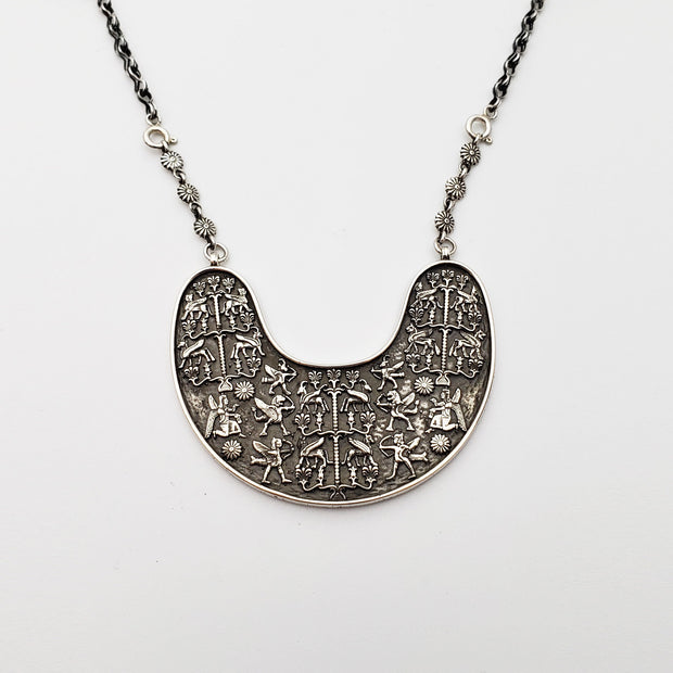 Van Kingdom Necklace with Handmade Chain